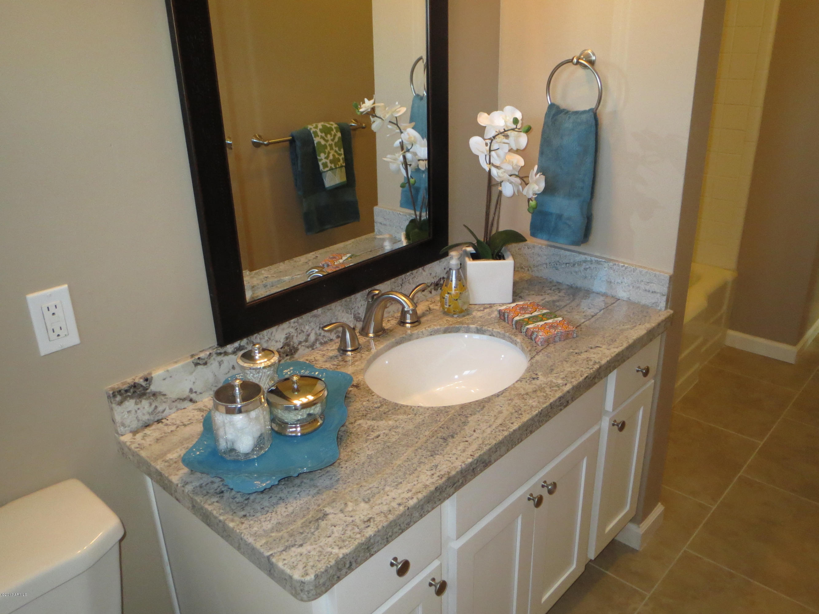 1502 West Ocotillo Road Phoenix, AZ 85015 - Photo 16 of 33 IMG_0939