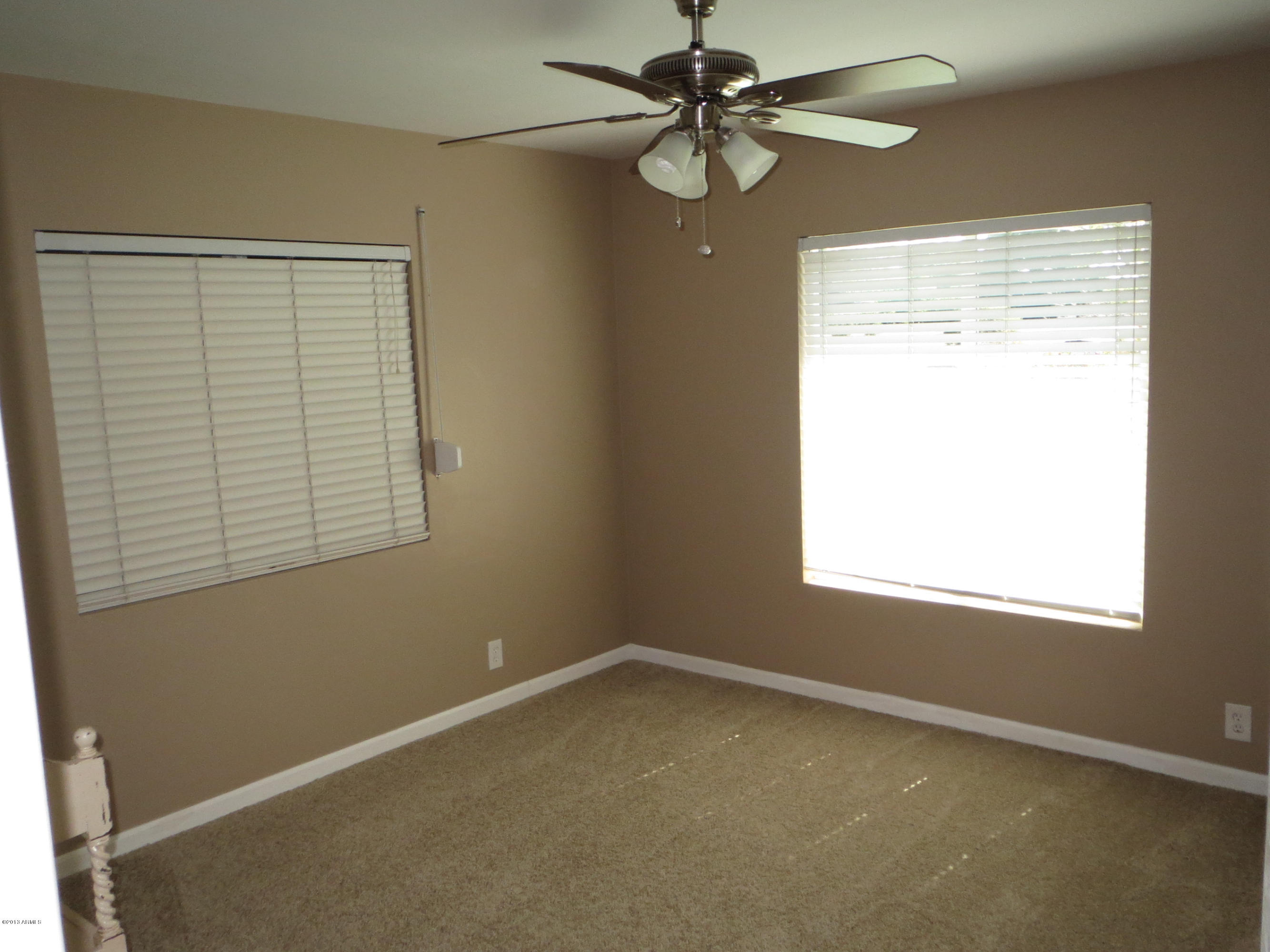 1502 West Ocotillo Road Phoenix, AZ 85015 - Photo 23 of 33 IMG_0935