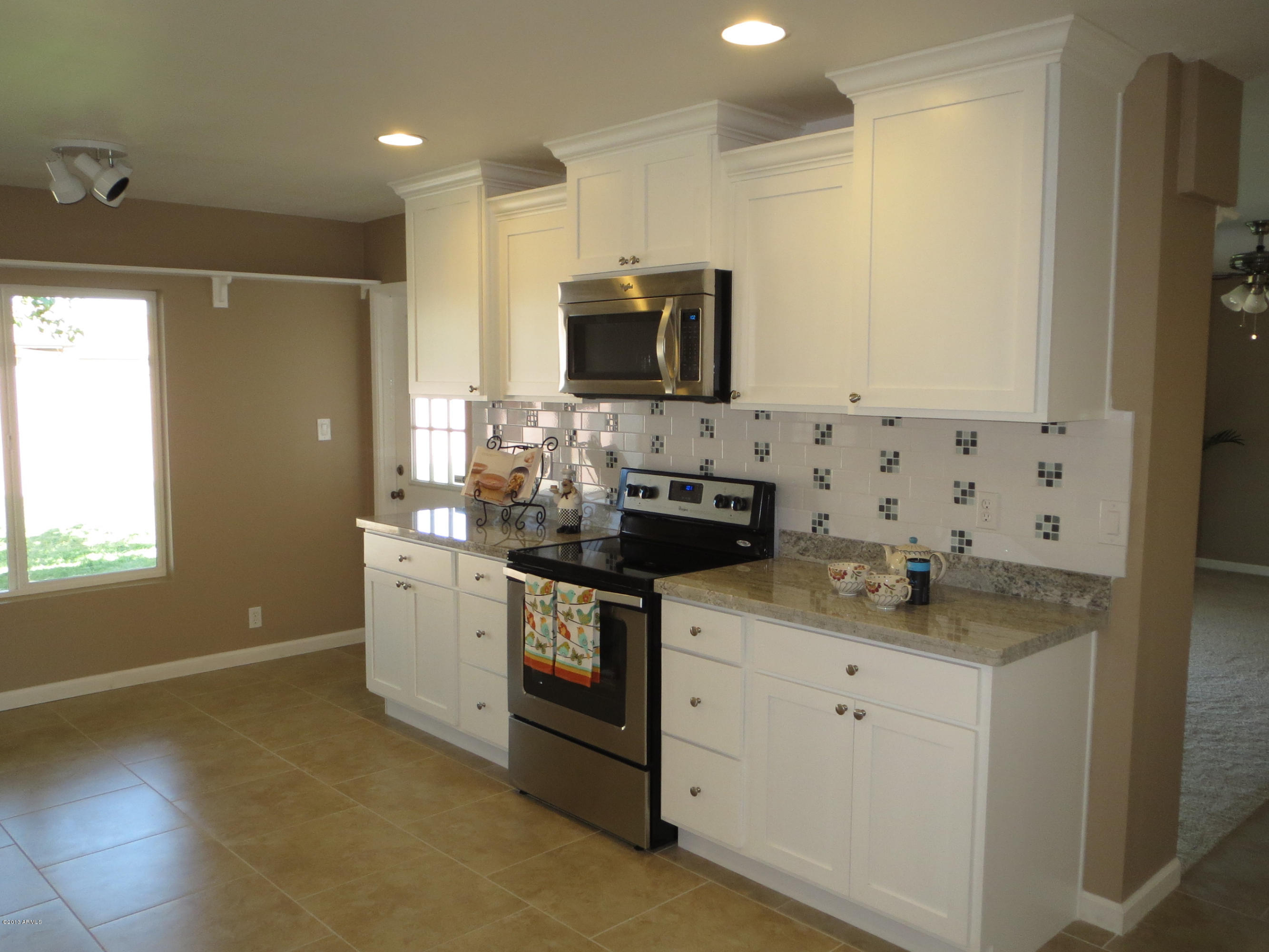 1502 West Ocotillo Road Phoenix, AZ 85015 - Photo 10 of 33 IMG_0962