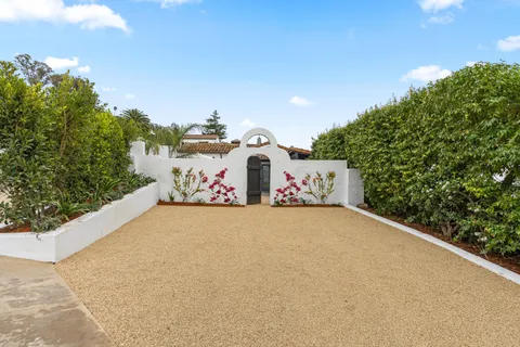 $3,675,000 | 1226 Alameda Padre Serra, Santa Barbara, CA 93103