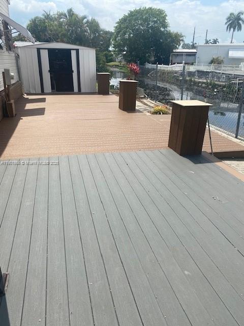 1891 Southwest 84th Avenue Davie, FL 33324 - Photo 15 of 16