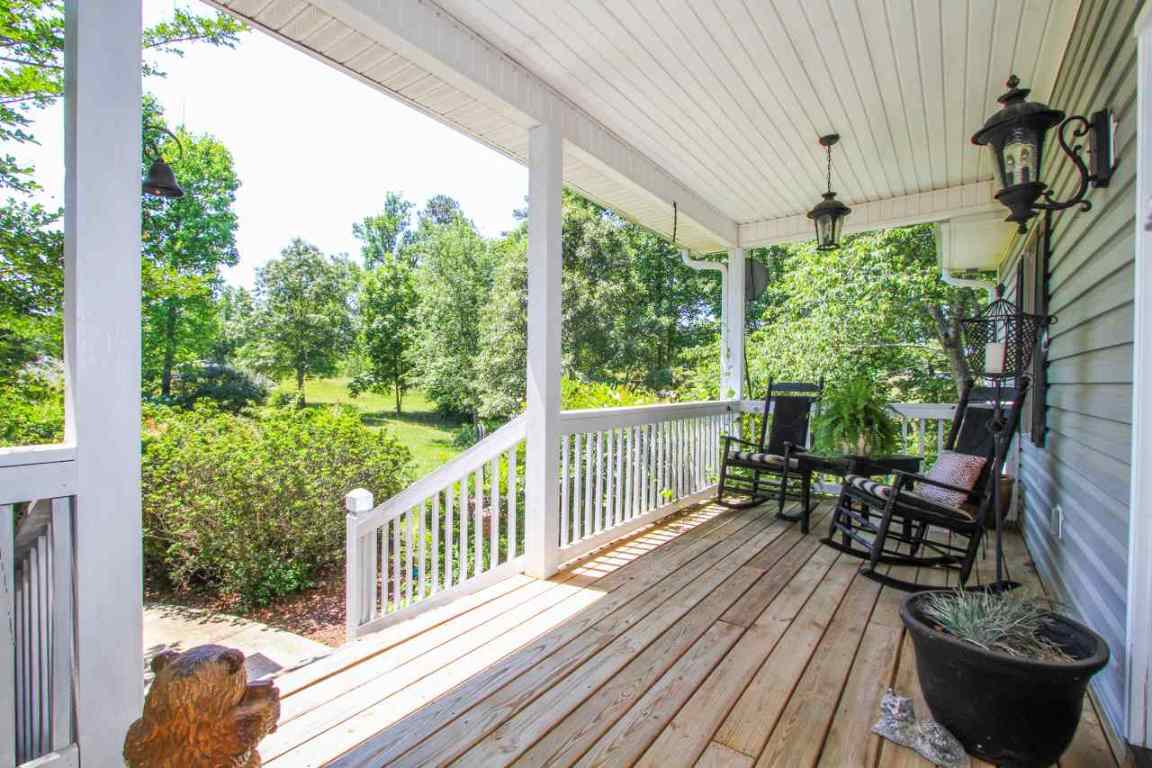 353 Wrangler Way Seneca, SC 29672 - Photo 4 of 36 Gallery Image 4