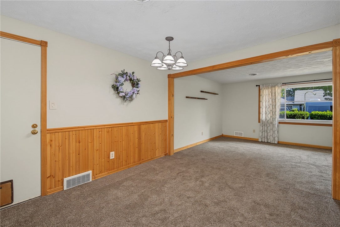 812 Kenosha Road Kettering, OH 45429 - Photo 17 of 48 Gallery Image 17