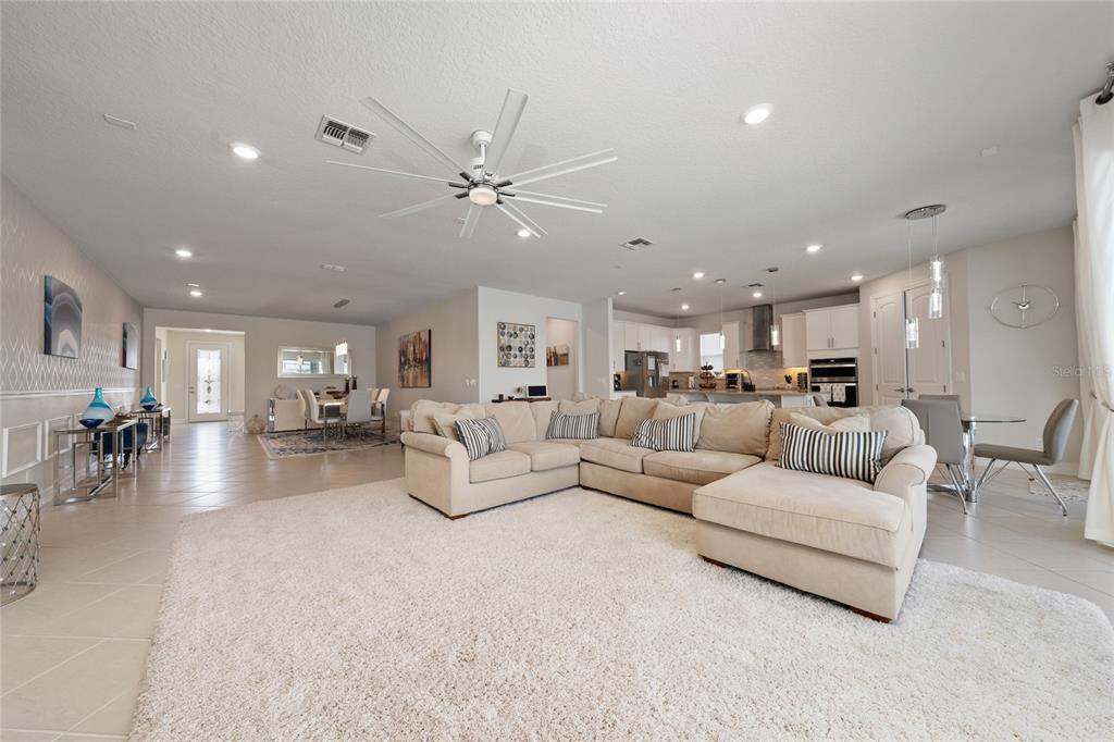 2347 Nuthatch Street St. Cloud, FL 34771 - Photo 8 of 50