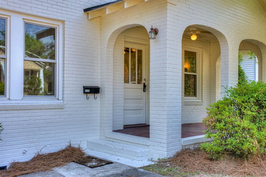 1218 Hickman Road Augusta, GA 30904 - Photo 4 of 26