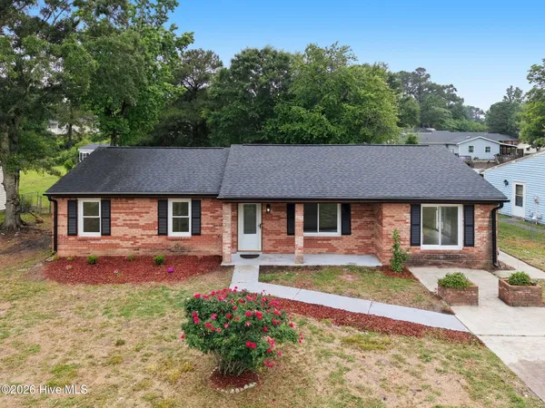 $265,000 | 110 Lance Court, Jacksonville, NC 28546