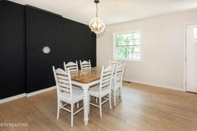 $275,000 | 8213 Tazewell Pike, Corryton, TN 37721