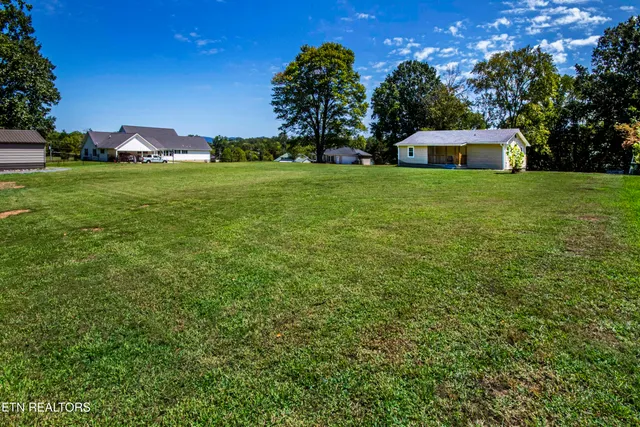 $275,000 | 8213 Tazewell Pike, Corryton, TN 37721