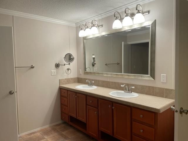 3657 William Brunson Road Summerton, SC 29148 - Photo 9 of 19