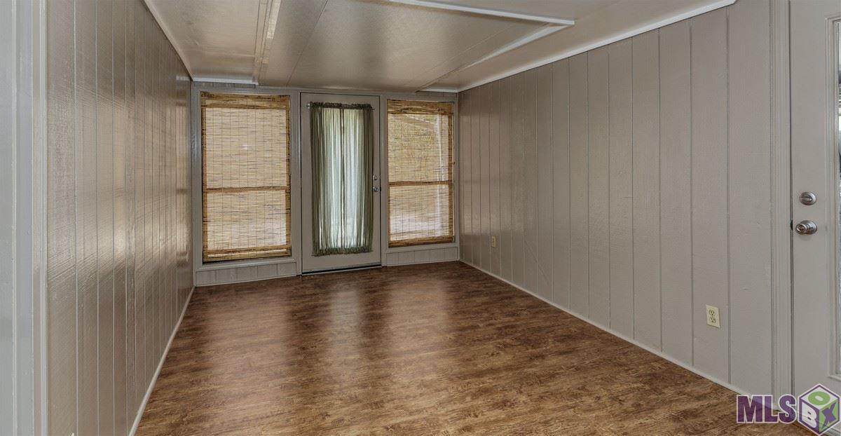 2364 Shadowbrook Drive Baton Rouge, LA 70816 - Photo 11 of 27 Sun Room