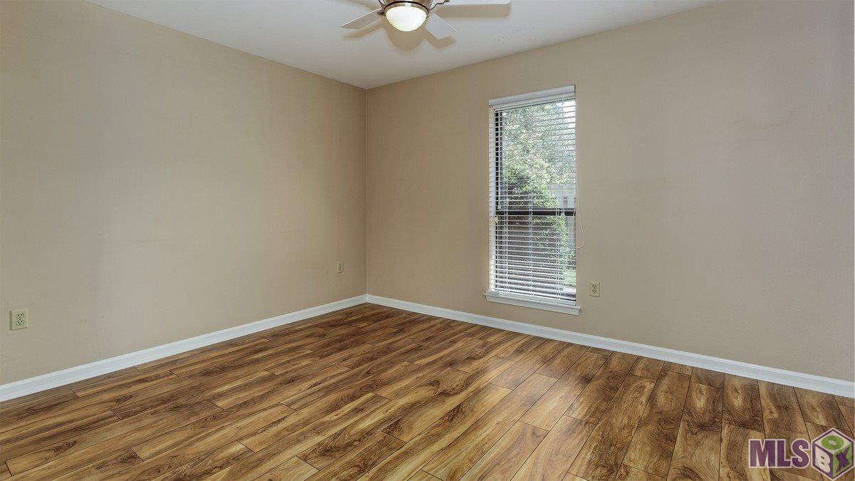 2364 Shadowbrook Drive Baton Rouge, LA 70816 - Photo 14 of 27 Bedroom 2