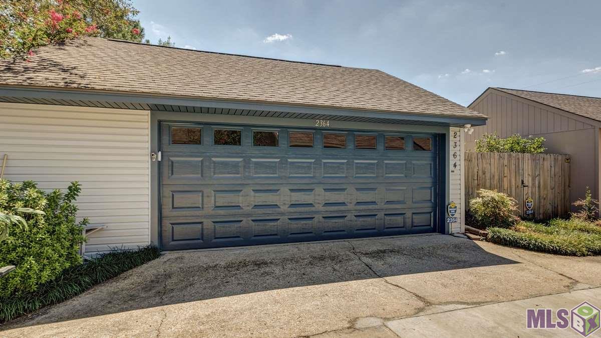 2364 Shadowbrook Drive Baton Rouge, LA 70816 - Photo 18 of 27 Garage
