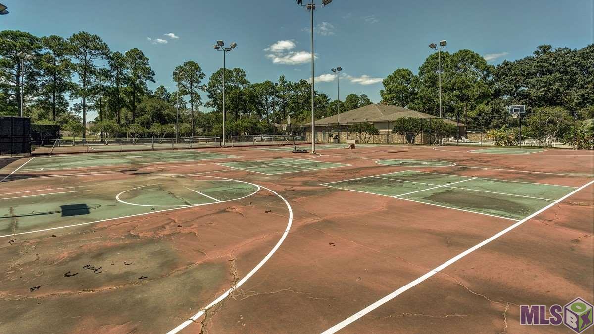 2364 Shadowbrook Drive Baton Rouge, LA 70816 - Photo 25 of 27 Tennis Courts