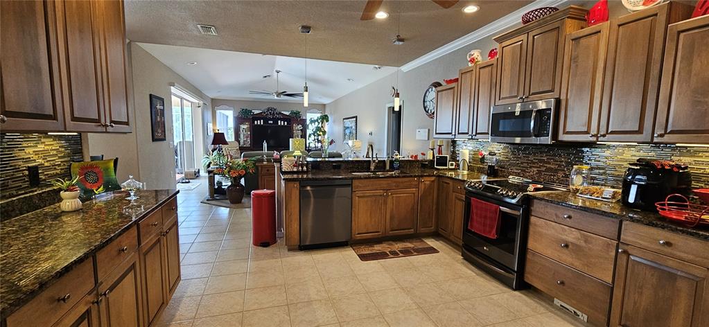 4505 Wolf Ridge Crossing Parrish, FL 34219 - Photo 5 of 9 Gallery Image 5
