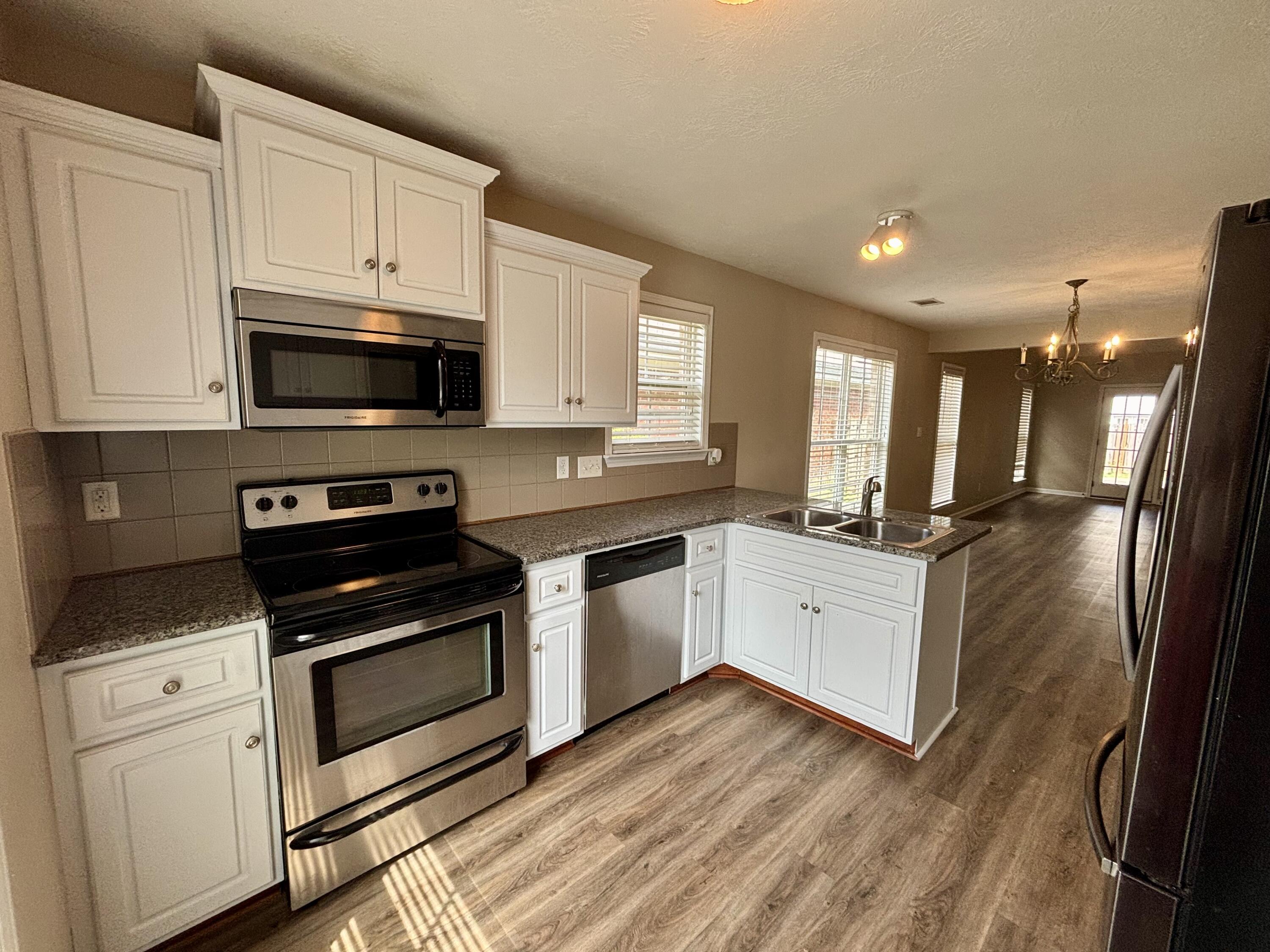 1101 Grove Landing Lane Grovetown, GA 30813 - Photo 6 of 24 IMG_1412