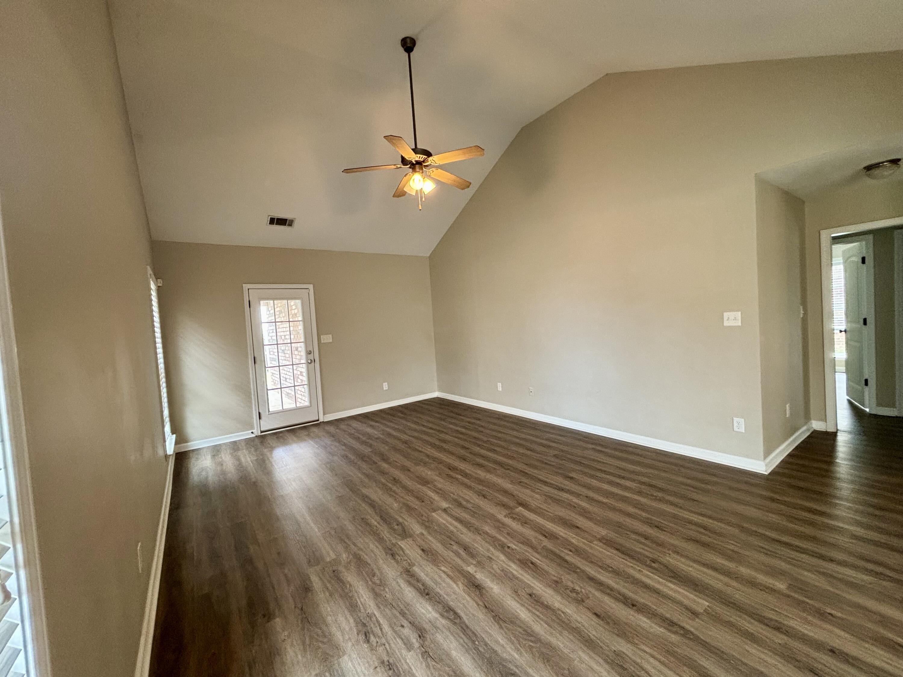 1101 Grove Landing Lane Grovetown, GA 30813 - Photo 9 of 24 IMG_1414