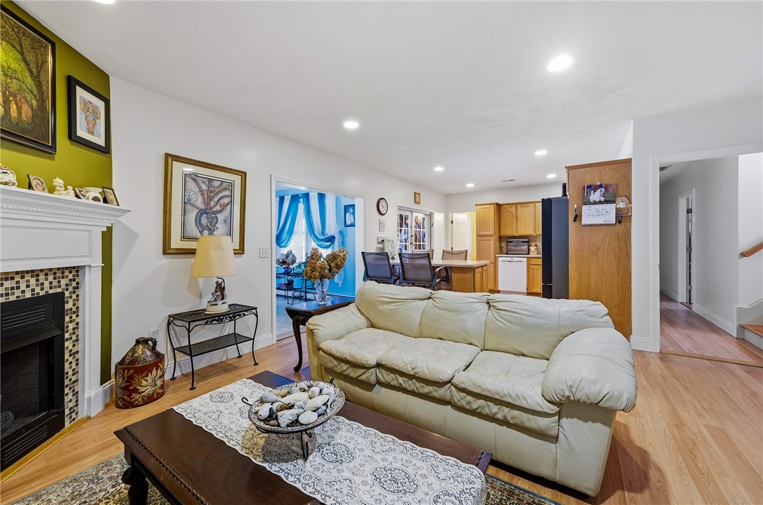 187 Plainfield Pike Scituate, RI 02857 - Photo 32 of 47