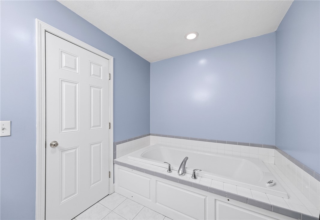 187 Plainfield Pike Scituate, RI 02857 - Photo 39 of 47