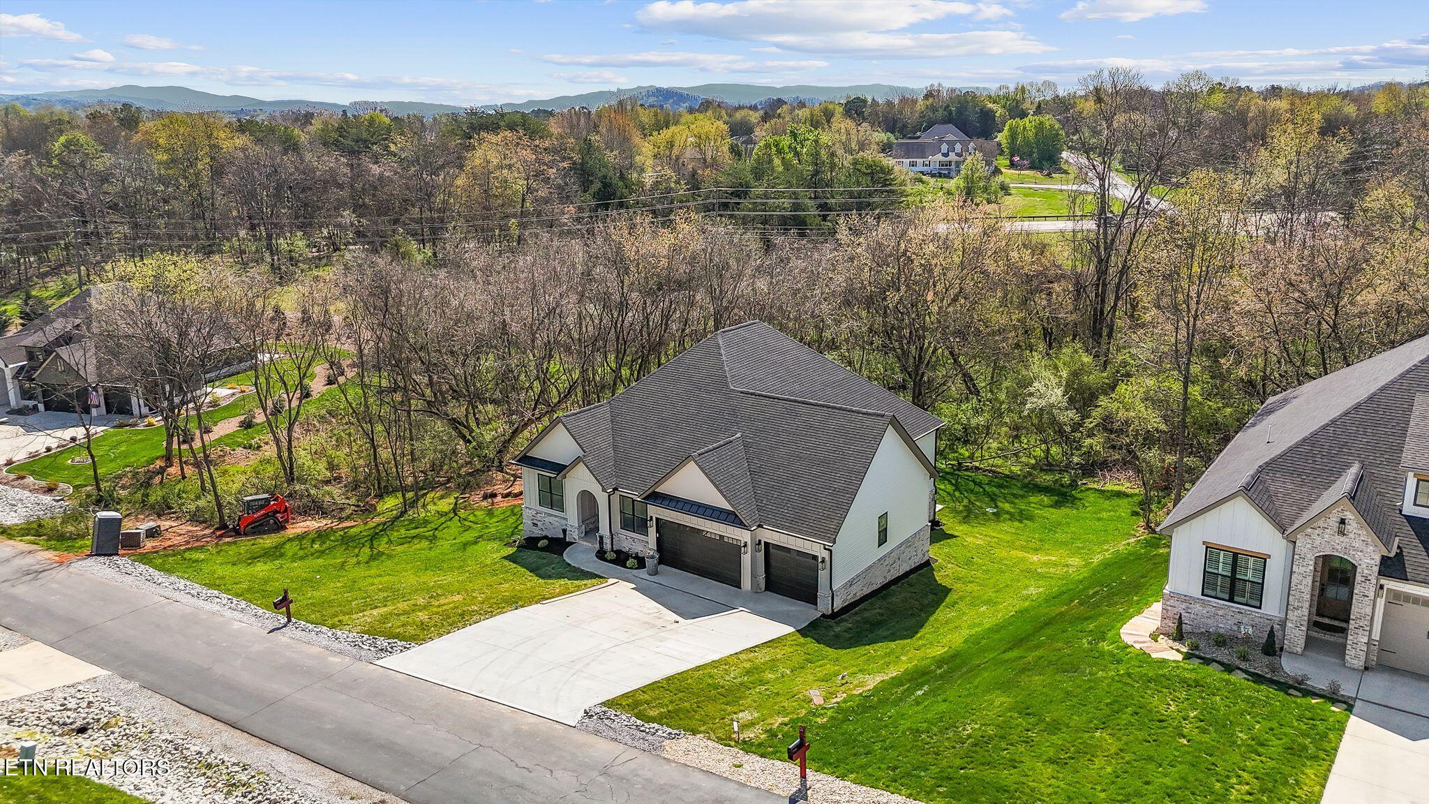 127 Saloli Way Loudon, TN 37774 - Photo 55 of 55 mls_Photo Mar 26 2026, 12 18 06 AM