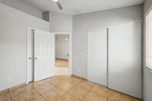 $1,950 | 170 East Guadalupe Road, Unit 50, Gilbert, AZ 85234