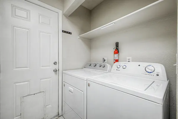 $1,950 | 170 East Guadalupe Road, Unit 50, Gilbert, AZ 85234