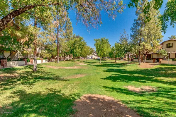 $1,950 | 170 East Guadalupe Road, Unit 50, Gilbert, AZ 85234