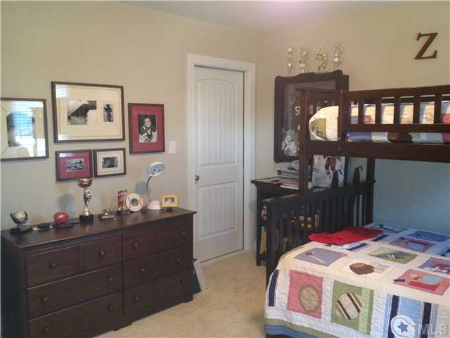 1012 Widgeon Way Raleigh, NC 27603 - Photo 14 of 20 Gallery Image 14