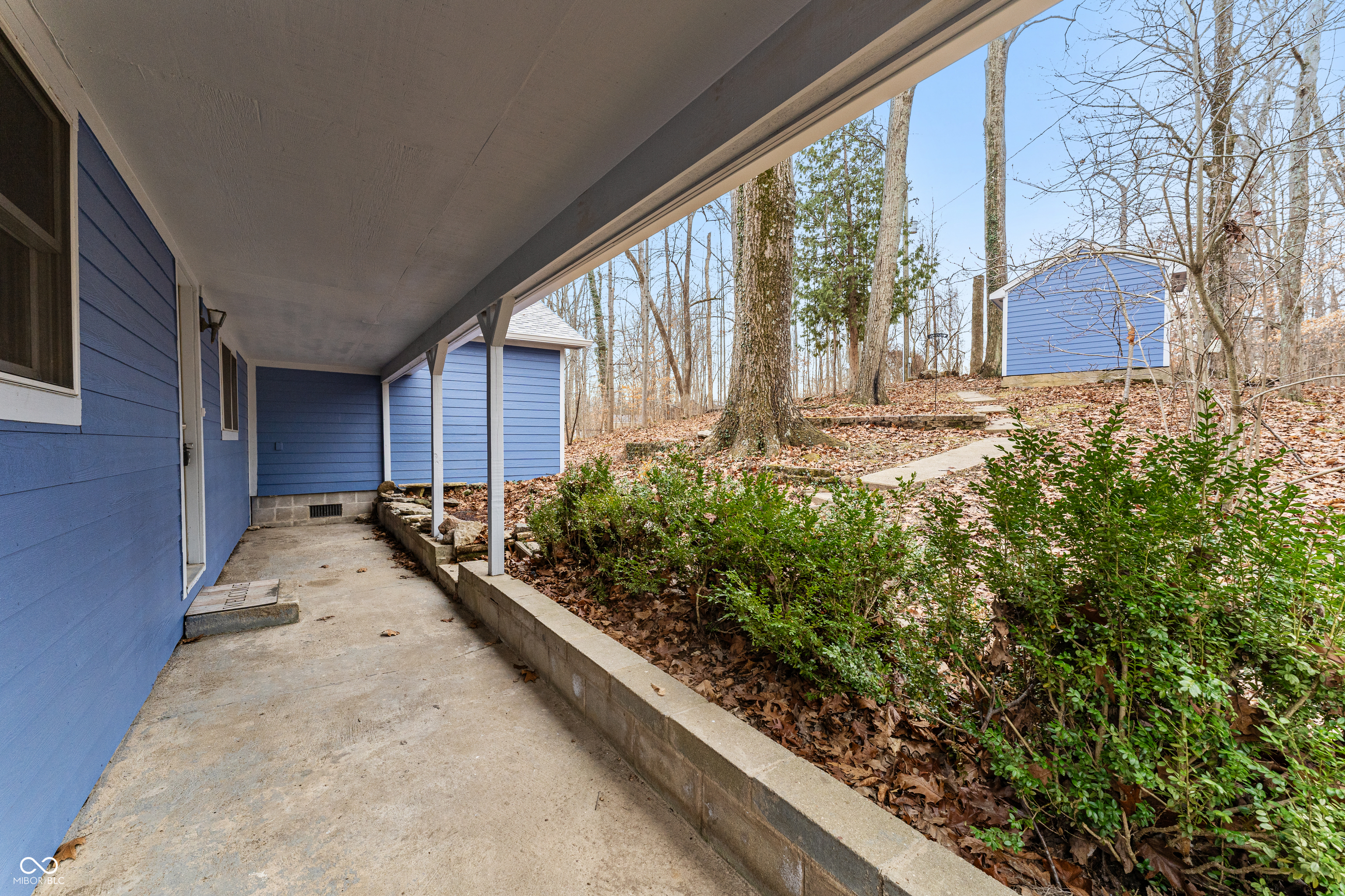 718 Ruby Lane Nineveh, IN 46164 - Photo 3 of 43