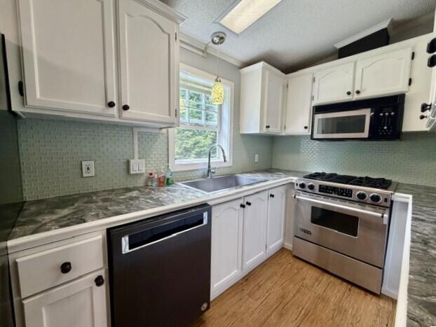 950 China Road Winslow, ME 04901 - Photo 16 of 48 Newer appliances