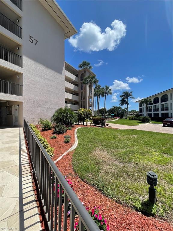 57 High Point Circle West, Unit 104 Naples, FL 34103 - Photo 19 of 31