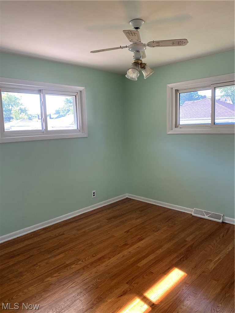 13806 Carpenter Road Garfield Heights, OH 44125 - Photo 14 of 29