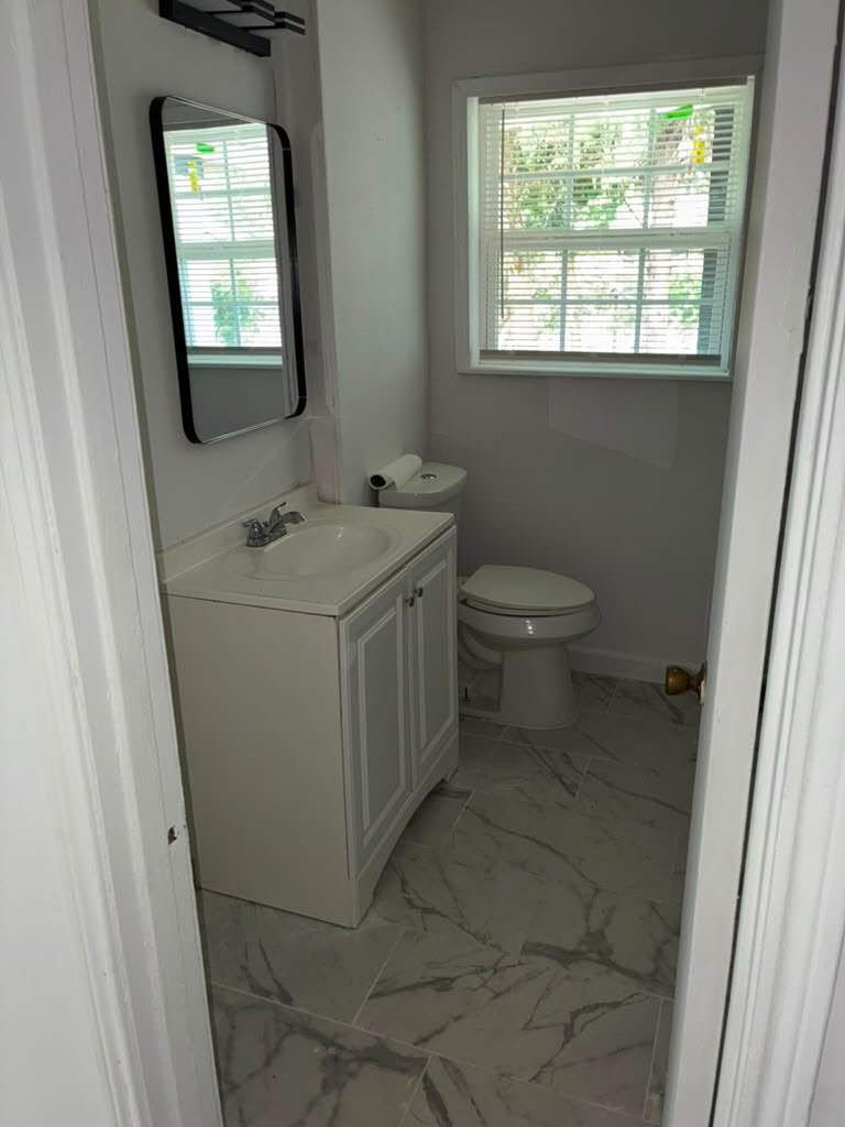 1918 Hampton Street Houston, TX 77088 - Photo 17 of 23