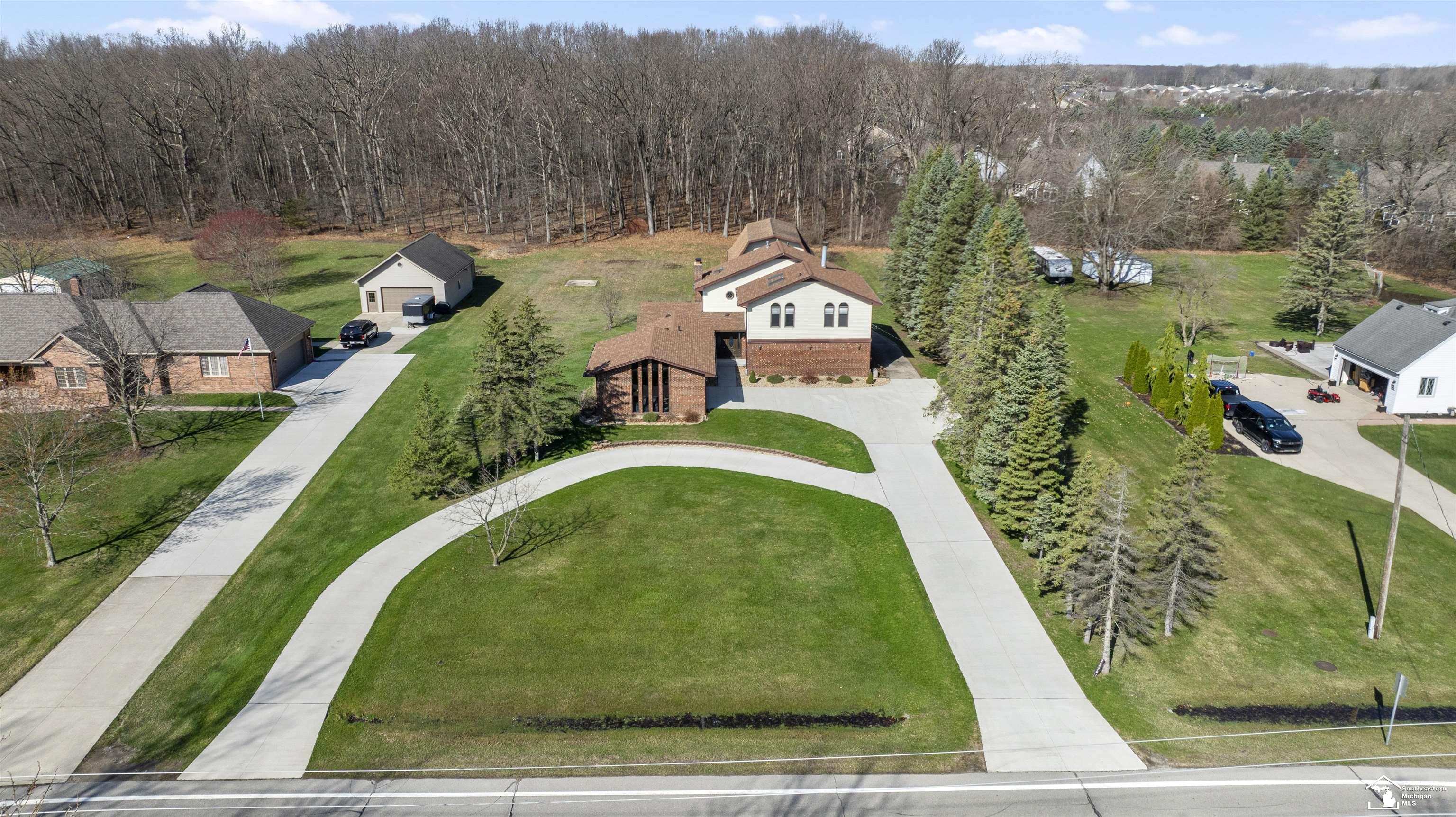 24576 Arsenal Road Flat Rock, MI 48134 - Photo 77 of 82 50200837-3990fc0e-d91a-4685-a587-c32f957a03fe.JPG