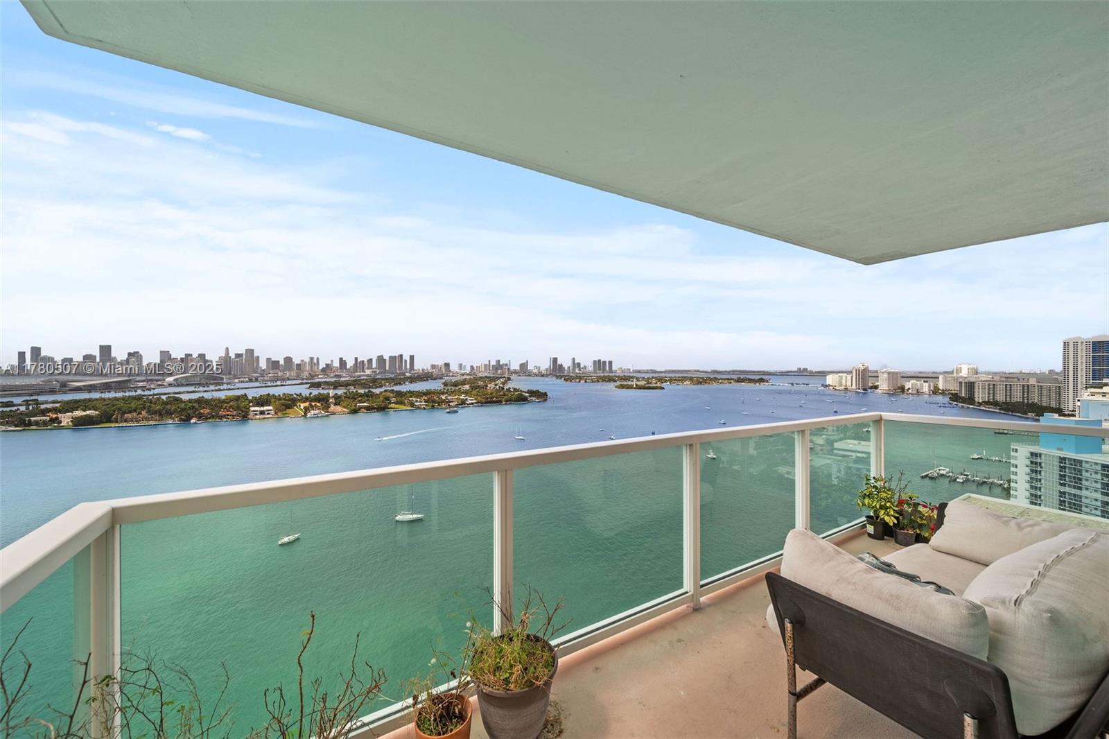 650 West Avenue, Unit 2511 Miami Beach, FL 33139 - Photo 13 of 28