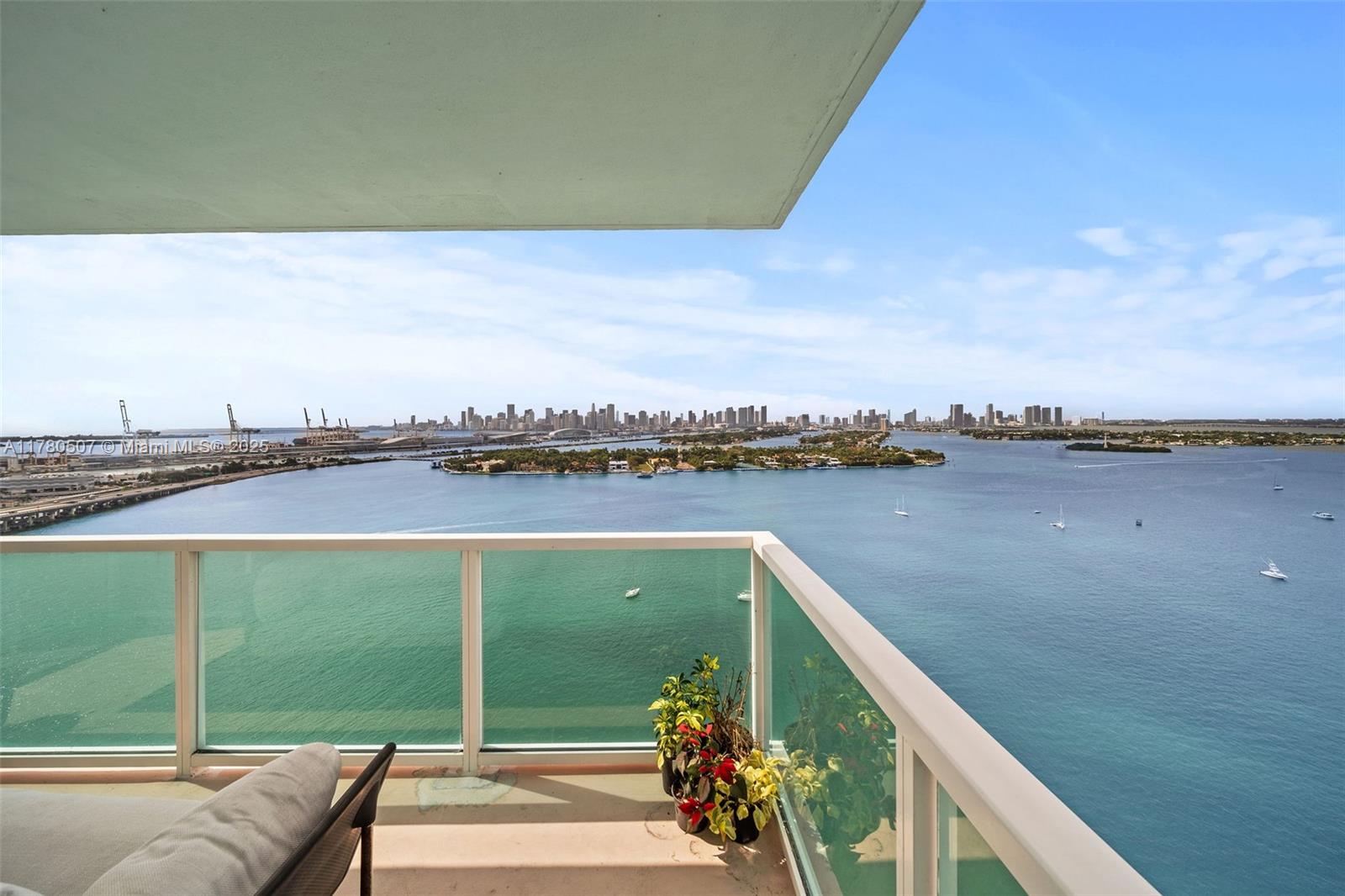 650 West Avenue, Unit 2511 Miami Beach, FL 33139 - Photo 14 of 28