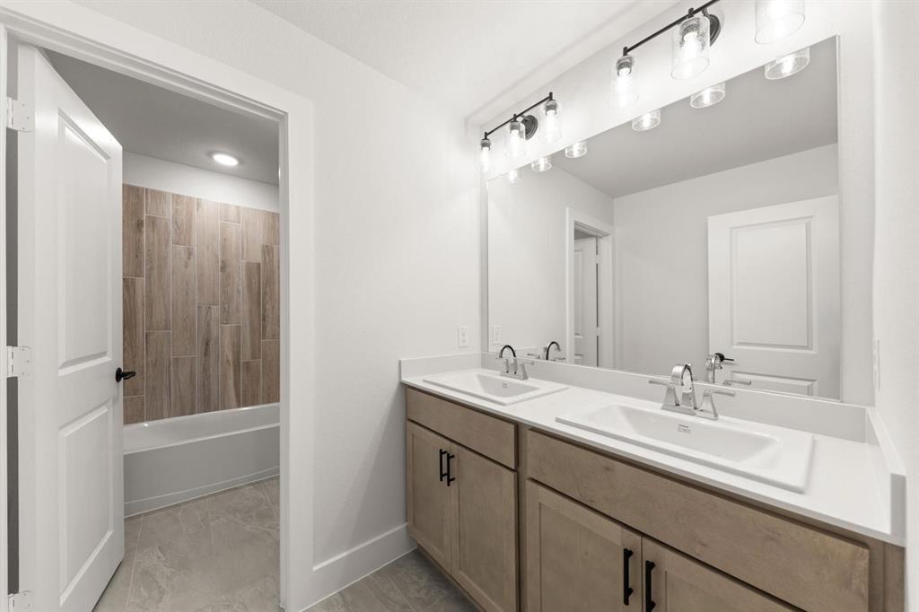 7228 Ladybug Lane Aubrey, TX 76227 - Photo 12 of 27 18_19. 7228 Ladybug - 3RD Bath