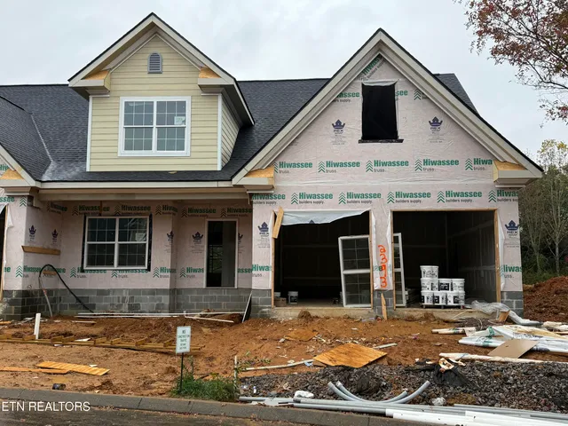 $639,900 | 2393 Pauly Brook Way, Knoxville, TN 37932