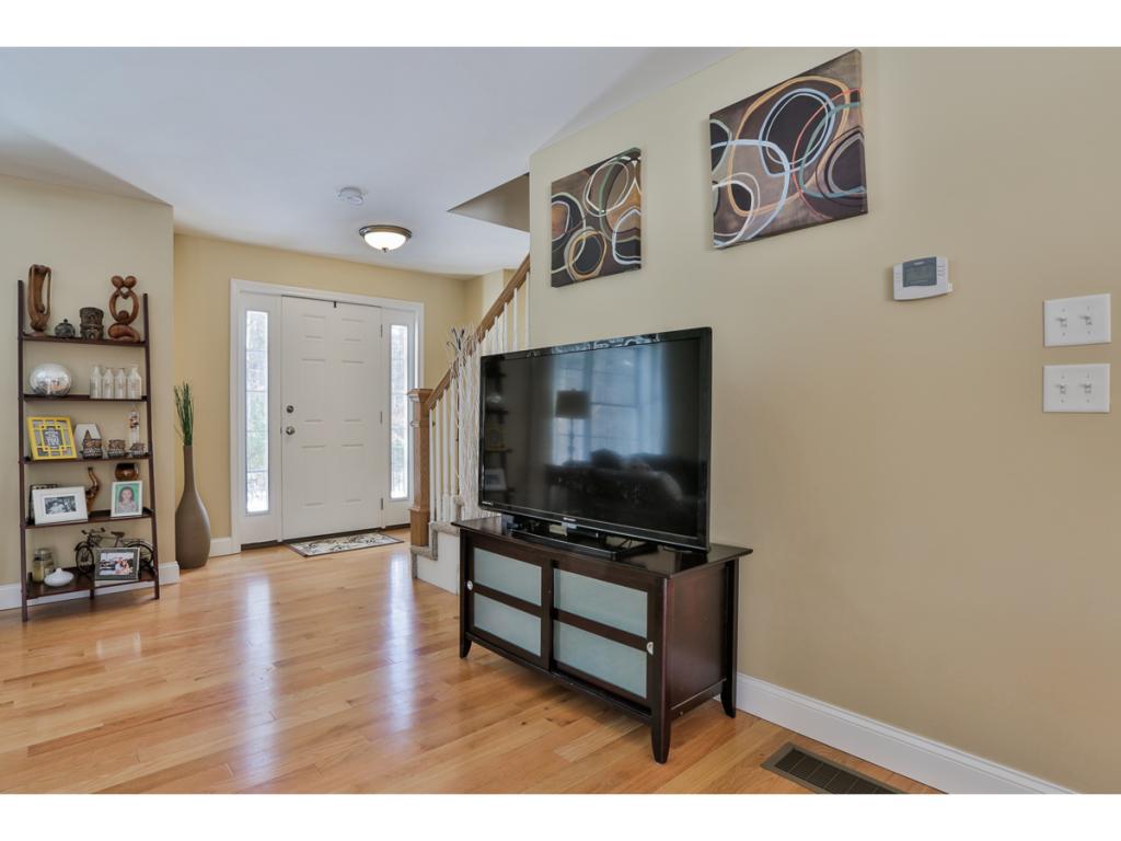 175 Hoit Road Concord, NH 03301 - Photo 9 of 30 Gallery Image 9