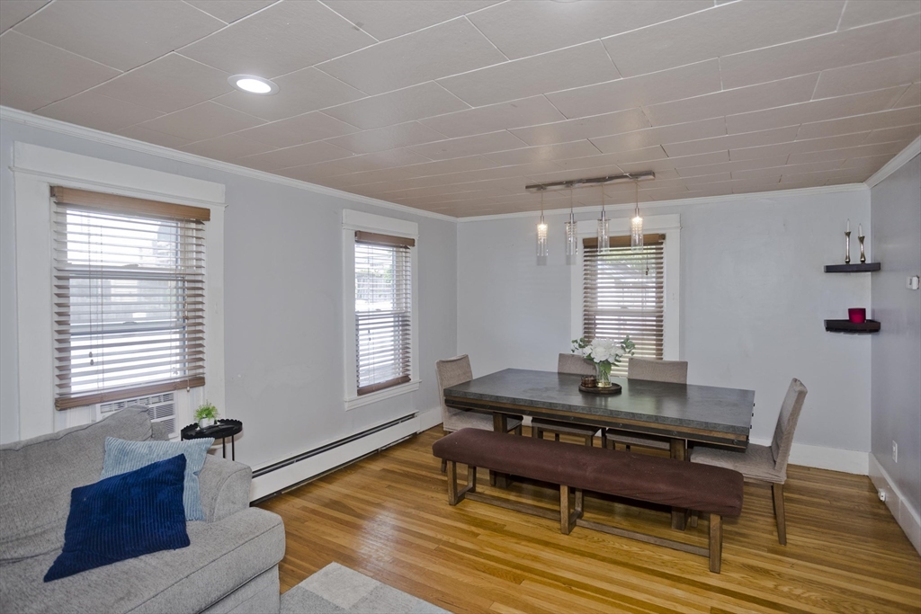 15 Monticello Avenue Springfield, MA 01109 - Photo 20 of 42