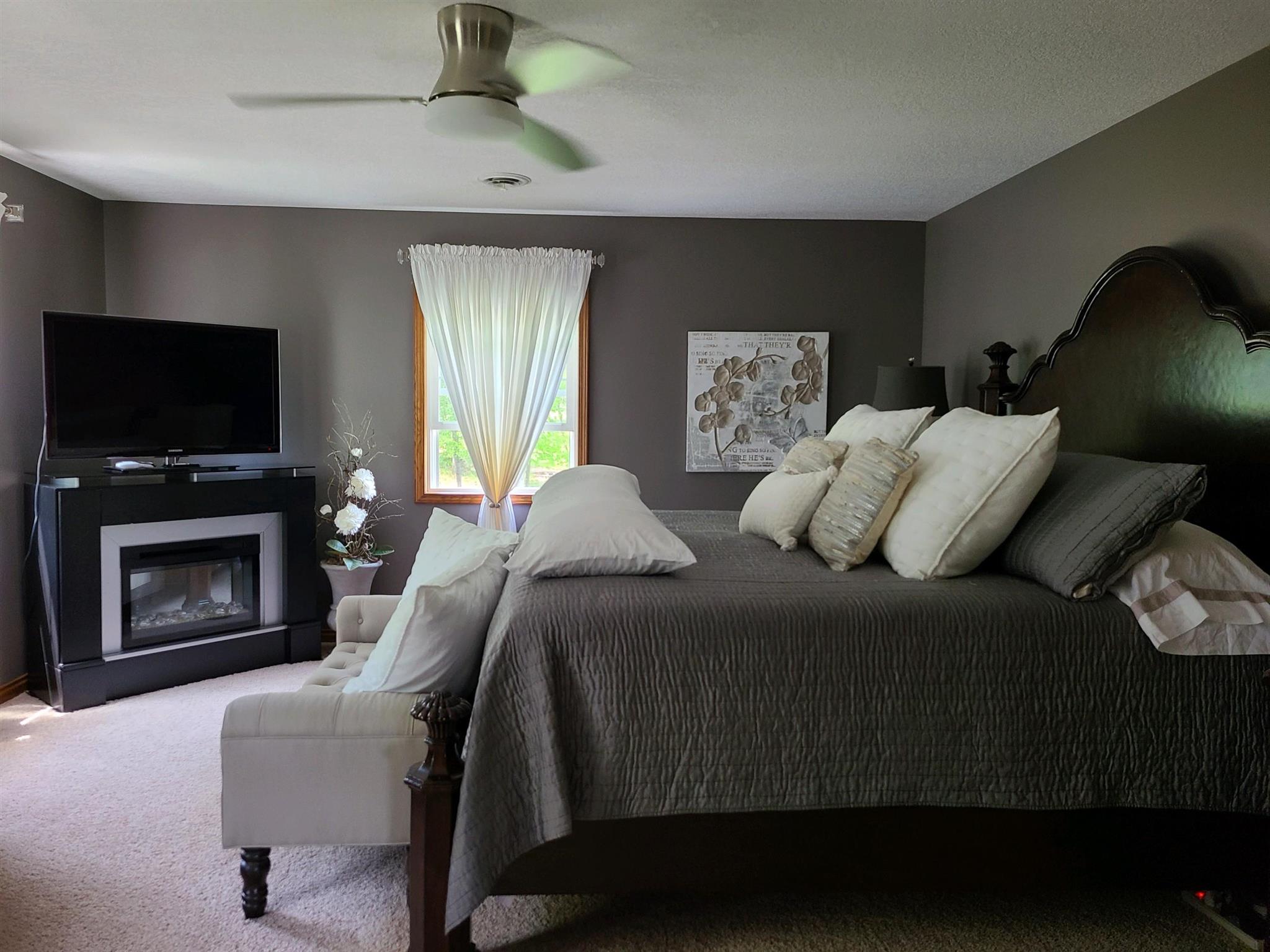 1907 Ridge Drive Washington, IN 47501 - Photo 23 of 36 Gallery Image 23