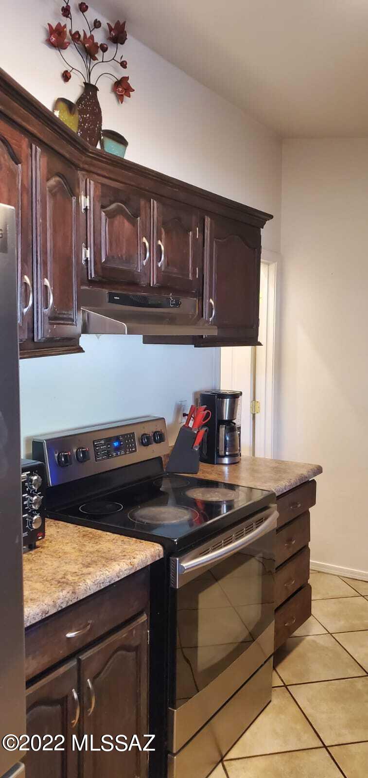 185 Calle Pulpo Rio Rico, AZ 85648 - Photo 6 of 8