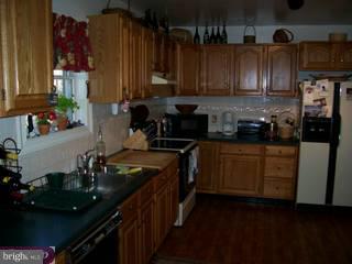 222 Collamer Road Oxford, PA 19363 - Photo 3 of 6 Gallery Image 3