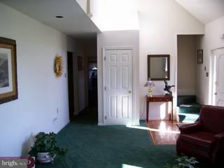222 Collamer Road Oxford, PA 19363 - Photo 5 of 6 Gallery Image 5