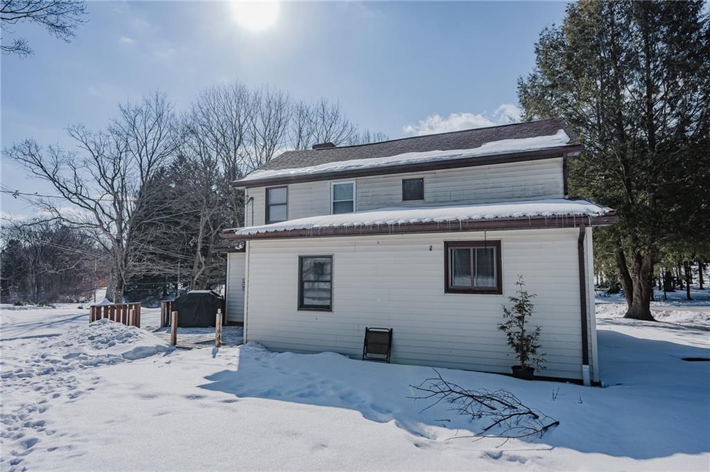 695 East Pike Road Indiana, PA 15701 - Photo 7 of 35