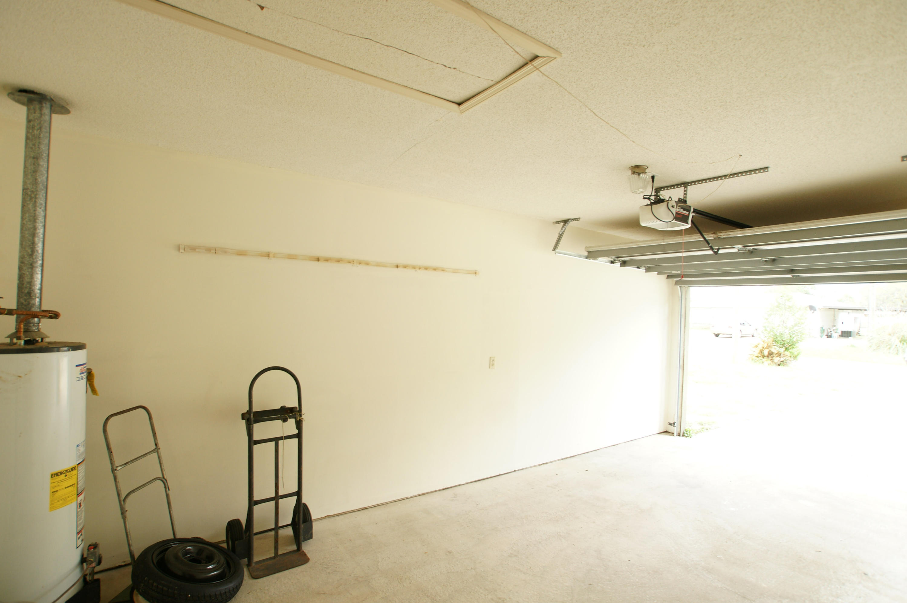 44 Reed Place Northwest Fort Walton Beach, FL 32548 - Photo 9 of 11 DSC04081