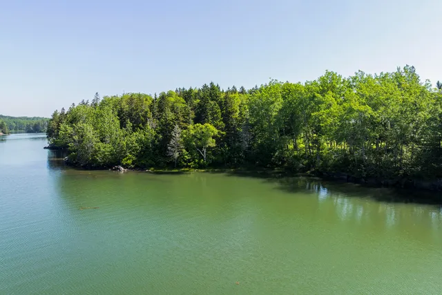 $1,200,000 | 6 Ocean Ridge Road, Cushing, ME 04563