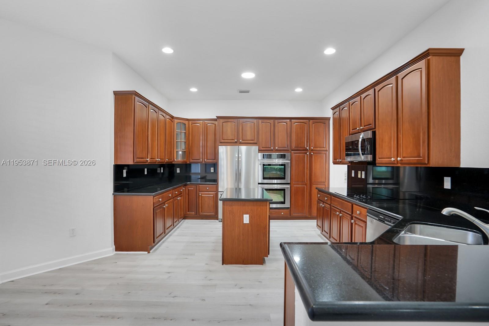 7871 Southwest 195th Terrace Cutler Bay, FL 33157 - Photo 9 of 21