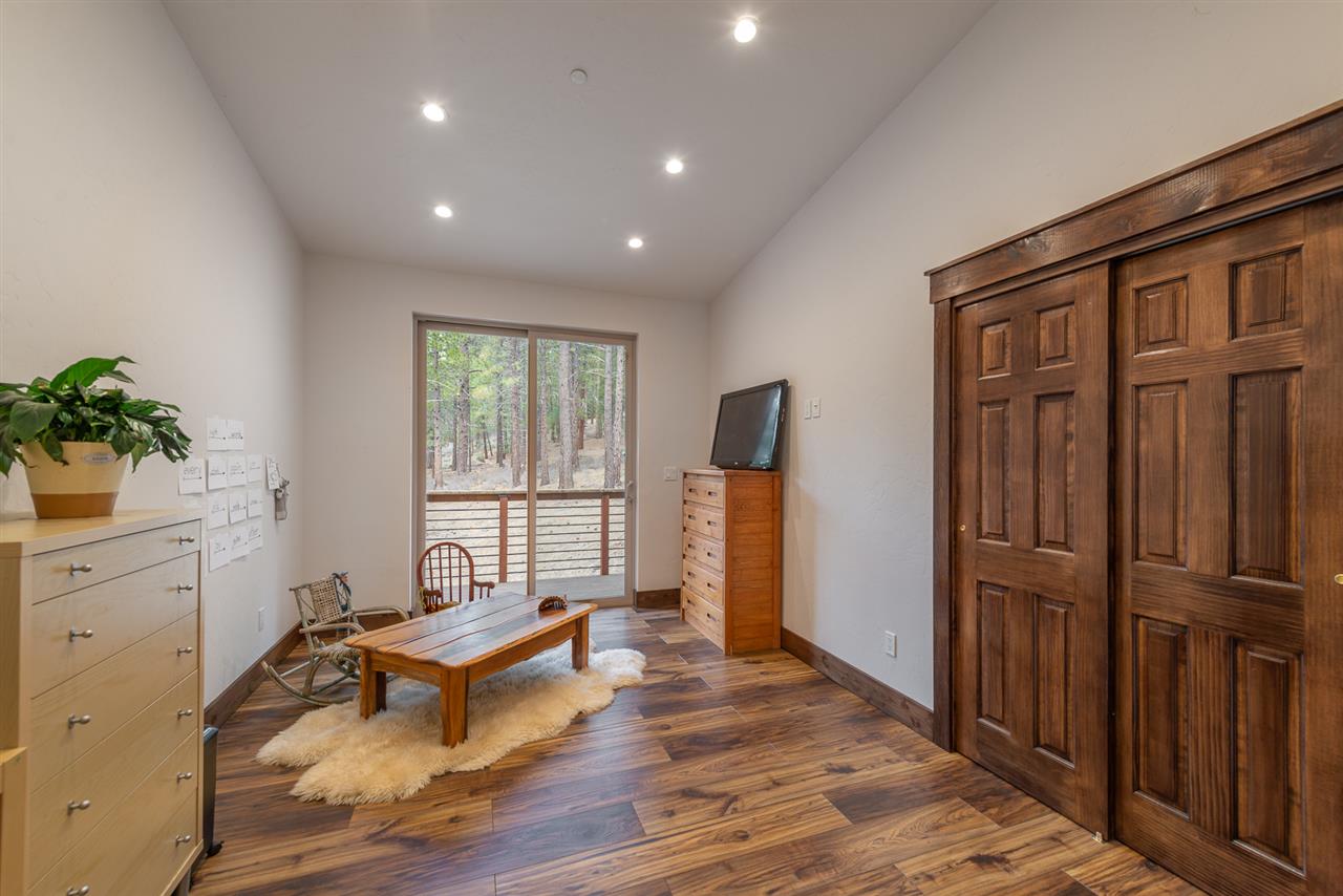 13626 Russell Valley Road Truckee, CA 96161 - Photo 12 of 21