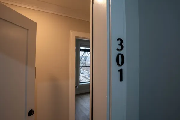 $4,295 | 157 Everett Street, Unit 301, Boston, MA 02134