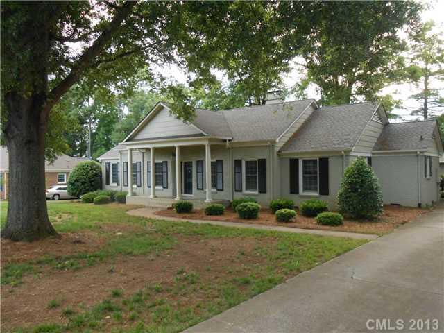6216 Sharon Acres Road Charlotte, NC 28210 - Photo 1 of 16 Gallery Image 1